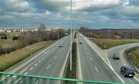 Pierwszy w Polsce tak zaawansowany system inteligentnego oświetlenia