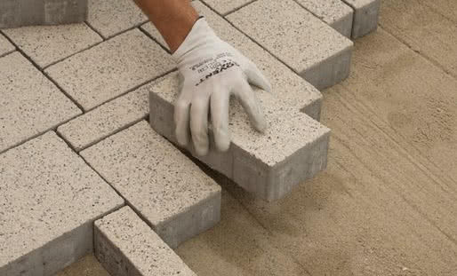 Najczęściej popełniane błędy podczas układania kostki brukowej