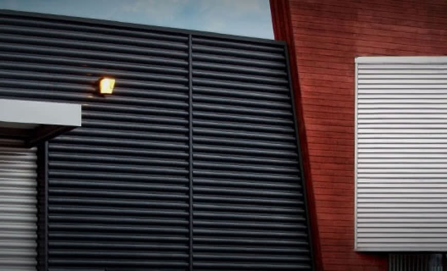 Blaszane elewacje w nowoczesnych domach 