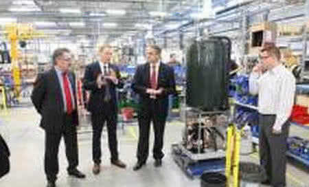 Wizyta wicepremiera w firmie Danfoss